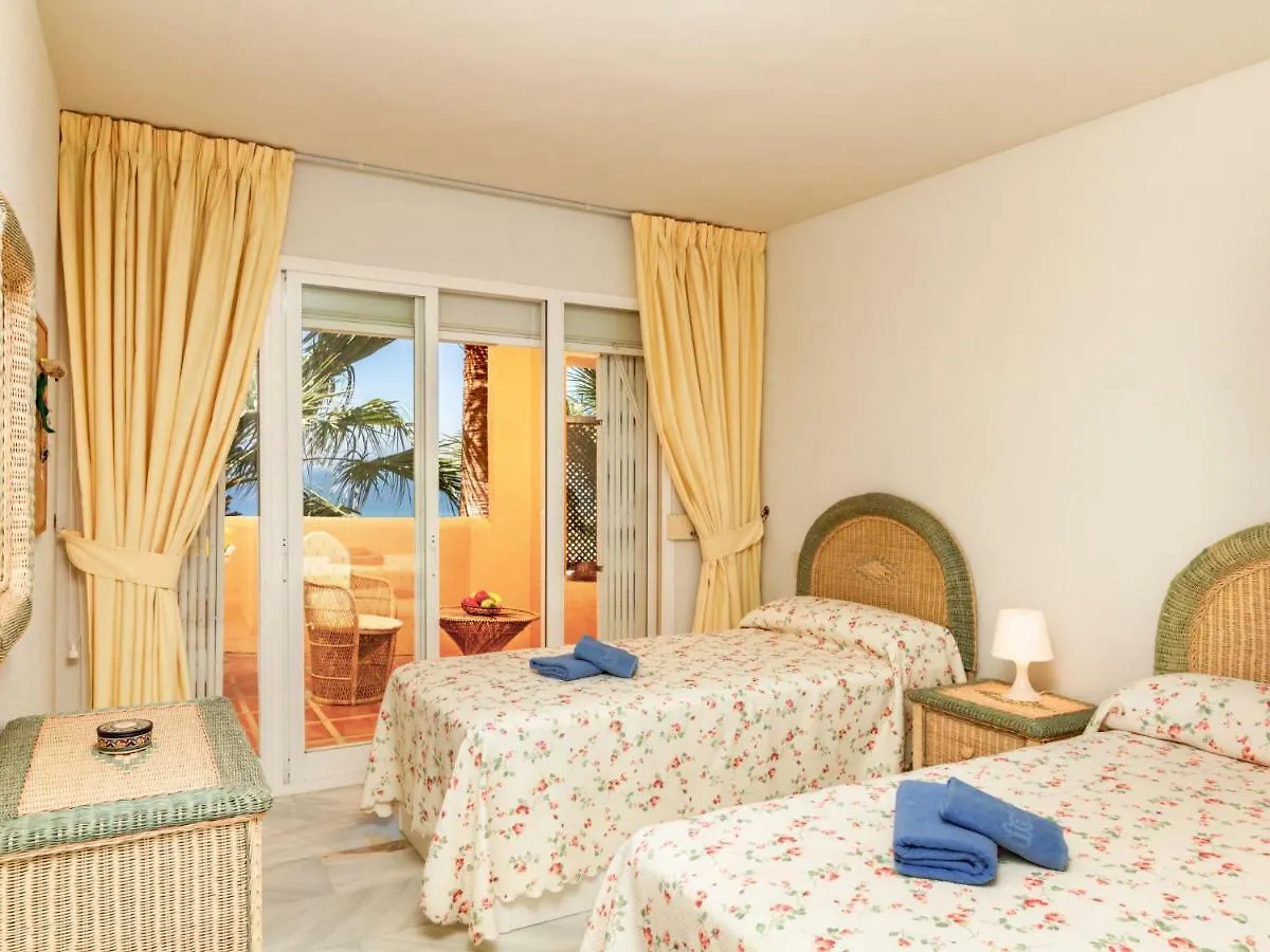 Apartment Porton 7 Sitio de Calahonda 0*,  Spain